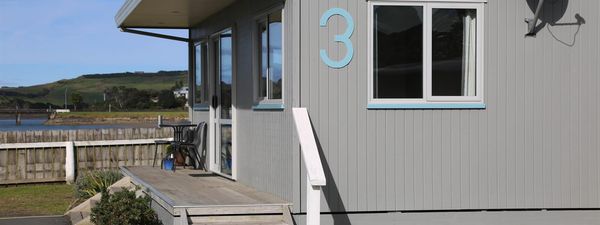 Raglan Holiday Park by null