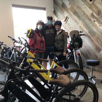 Cal Coast Adventures - Getting ready for our ride! - Bike Rentals Near Me - Morro Bay, California