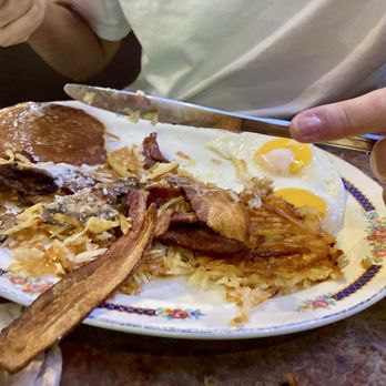 Petit Soleil - Big Boy breakfast - Breakfast & Brunch Near Me - Napa, California Petit Soleil - Big Boy breakfast - Breakfast & Brunch Near Me - Napa, California