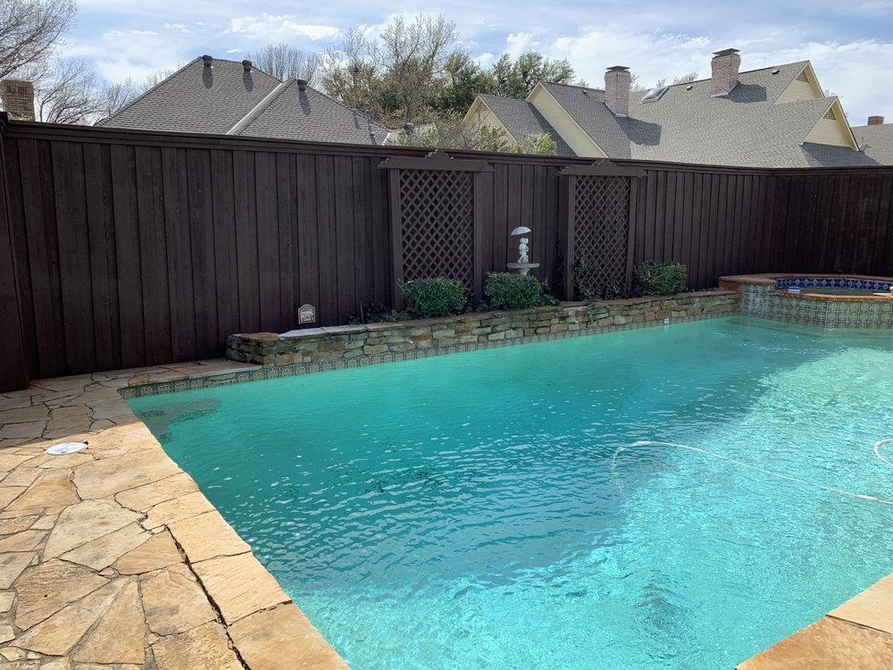 Slide of Longhorn Construction