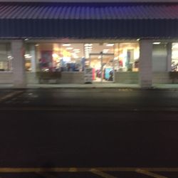 Uniform Place