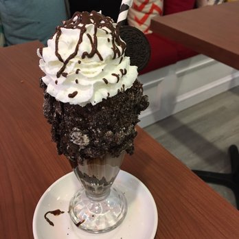 Joury Ice-Cream & Cafe - Oreo Milkshake- pretty, tasty, but small. - Creperies Near Me - Orlando, Florida Joury Ice-Cream & Cafe - Oreo Milkshake- pretty, tasty, but small. - Creperies Near Me - Orlando, Florida