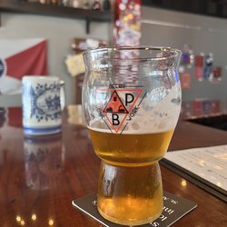 Third Place Brewing - Ali's Pale Ale
