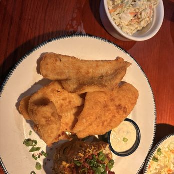 Red Lobster - Wild-Caught Crunch-Fried Flounder - Seafood Near Me - San Antonio, Texas Red Lobster - Wild-Caught Crunch-Fried Flounder - Seafood Near Me - San Antonio, Texas