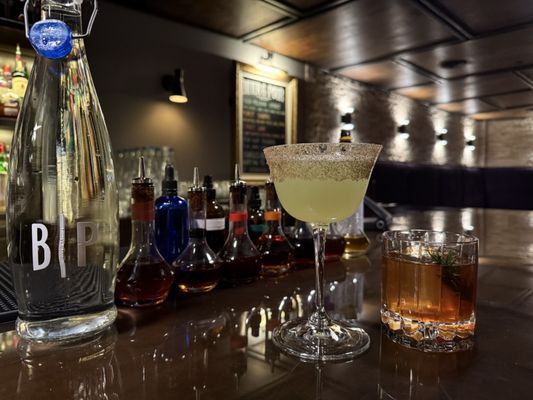 Bitter & Pour by null