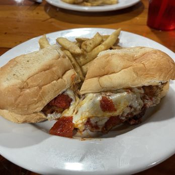 Barracuda 2 Restaurant - Chicken parm was fantastic! - Burgers Near Me - Okeechobee, Florida
