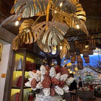 Casa Luna - Beautiful chandeliers and decor inside - Mexican Near Me - Tlaquepaque, JAL