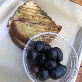 Venissimo Cheese - Del Mar - Hot grilled cheese - Cheese Shops Near Me - Del Mar, California