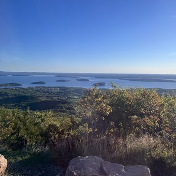 Cadillac Mtn Summit Shuttle - Porcupine islands - Public Transportation Near Me - Bar Harbor, Maine