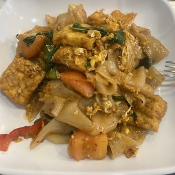 Le Viet Cafe - Drunken Noodles - Vietnamese Near Me - New York, New York Le Viet Cafe - Drunken Noodles - Vietnamese Near Me - New York, New York