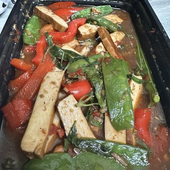 Aung Burma - Lemongrass Tofu - Burmese Near Me - Concord, California
