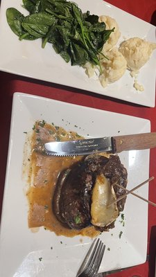 VIVO Tapas KITCHEN • LOUNGE by null