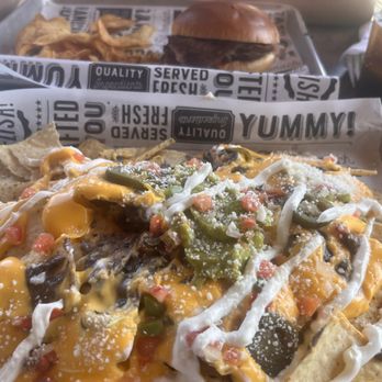 Watering Hole - Nachos & pulled pork - American Near Me - Escondido, California Watering Hole - Nachos & pulled pork - American Near Me - Escondido, California