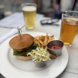 Hank’s Oyster Bar on the Wharf - Crab Cake Sandwich