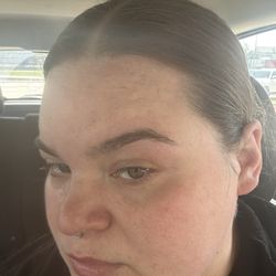 Shila's Eyebrow Threading and Lashes - Eyebrows
