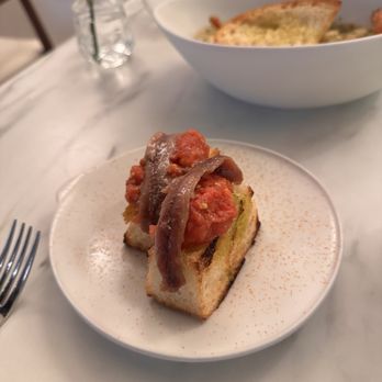 Josefina - Pan de tomate - Spanish Near Me - Baltimore, Maryland Josefina - Pan de tomate - Spanish Near Me - Baltimore, Maryland