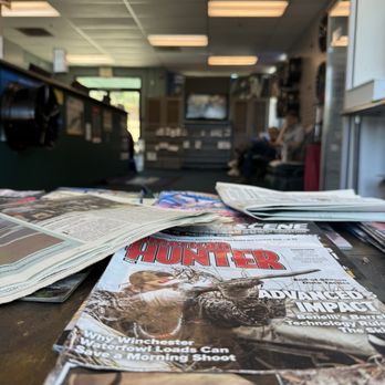 Tire Man Agoura - Confortable waiting area. - Tires Near Me - Agoura Hills, California Tire Man Agoura - Confortable waiting area. - Tires Near Me - Agoura Hills, California