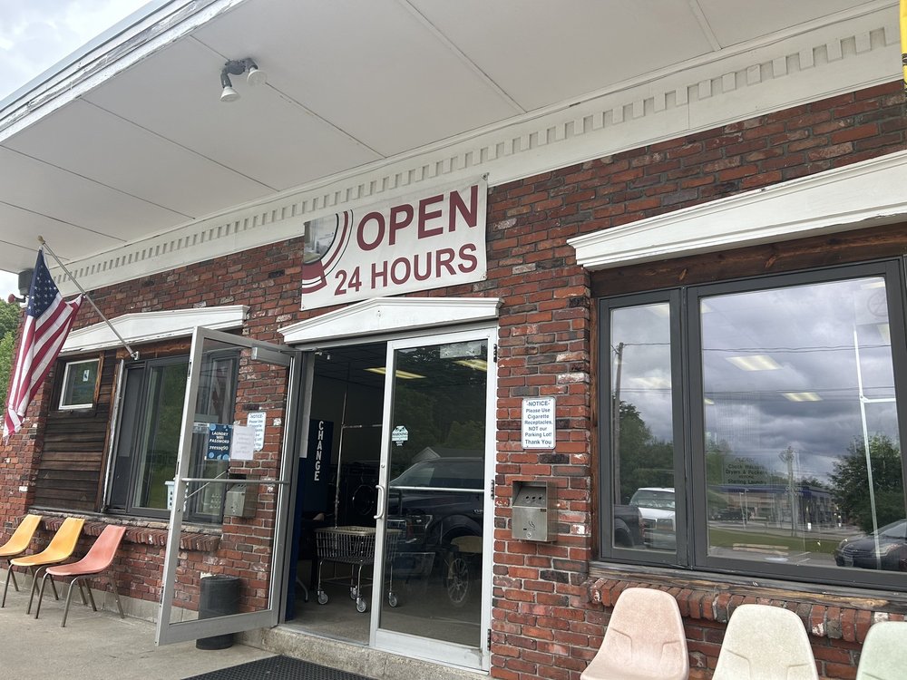 RAYMOND COINOP LAUNDRY Updated September 2024 11 Photos 45 Rte