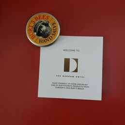 Burt's Bees hotel gift Burt's Bees hotel gift