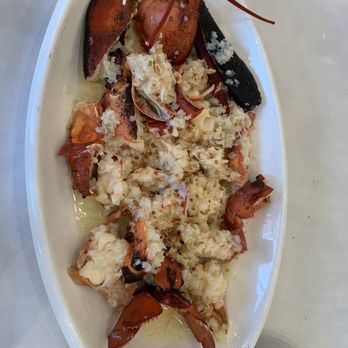 Empire Seafood Restaurant - Steamed lobster with garlic - Seafood Near Me - Richmond, British Columbia