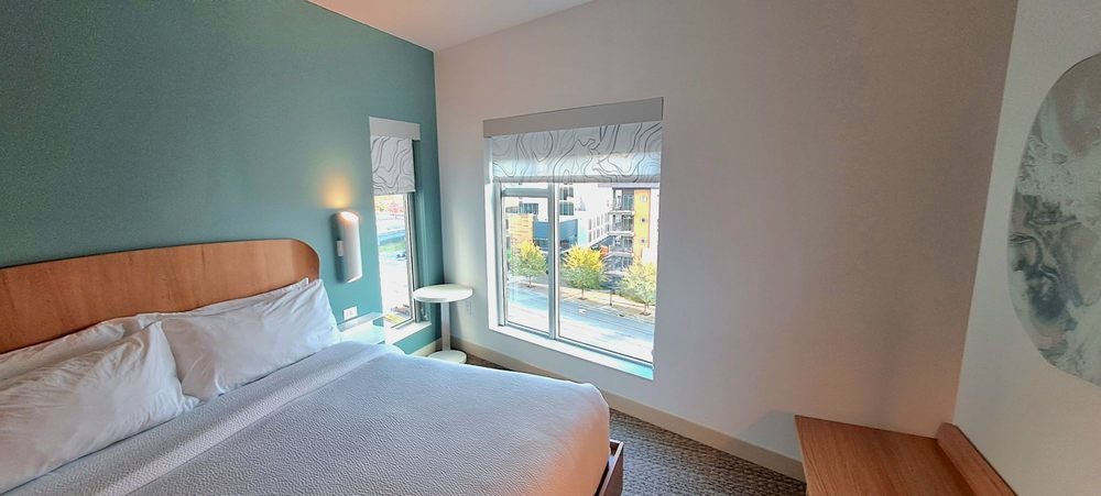 Element Charlotte Uptown