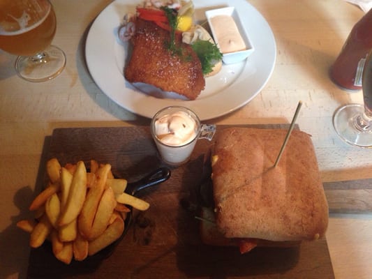 Restaurant Raadhuskælderen by null