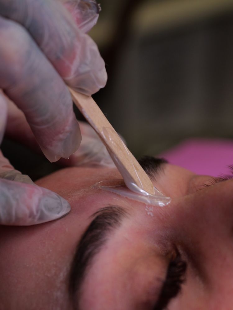 Ashthetic Beauty Logo