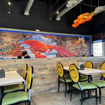 Bag O' Crab - Inside - Cajun/Creole Near Me - Fullerton, California
