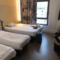B&B Hôtel Lyon Centre Part-Dieu Gambetta - Family room €62 & €8 parking garage...