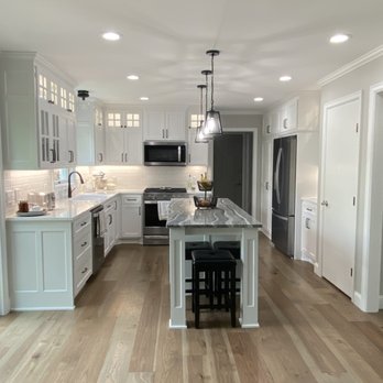 Lakeside Cabinets and Woodworking - Full view of cabinets - General Contractors Near Me - Nowthen, Minnesota