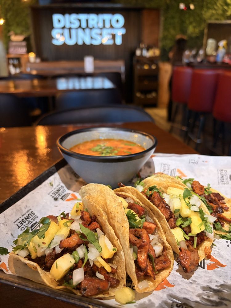 Distrito Sunset