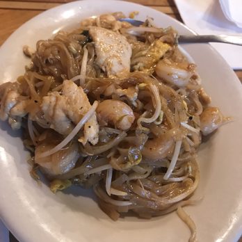 Asian Express Restaurant - Pug Tai only chicken and shrimp - Thai Near Me - Fayetteville, North Carolina Asian Express Restaurant - Pug Tai only chicken and shrimp - Thai Near Me - Fayetteville, North Carolina