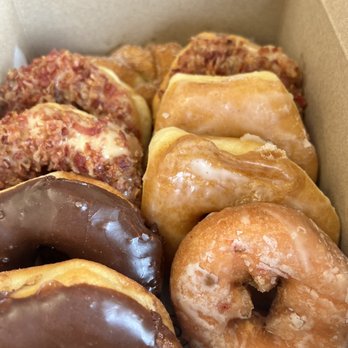 Gibson's Donuts - Goodness. - Donuts Near Me - Memphis, Tennessee Gibson's Donuts - Goodness. - Donuts Near Me - Memphis, Tennessee