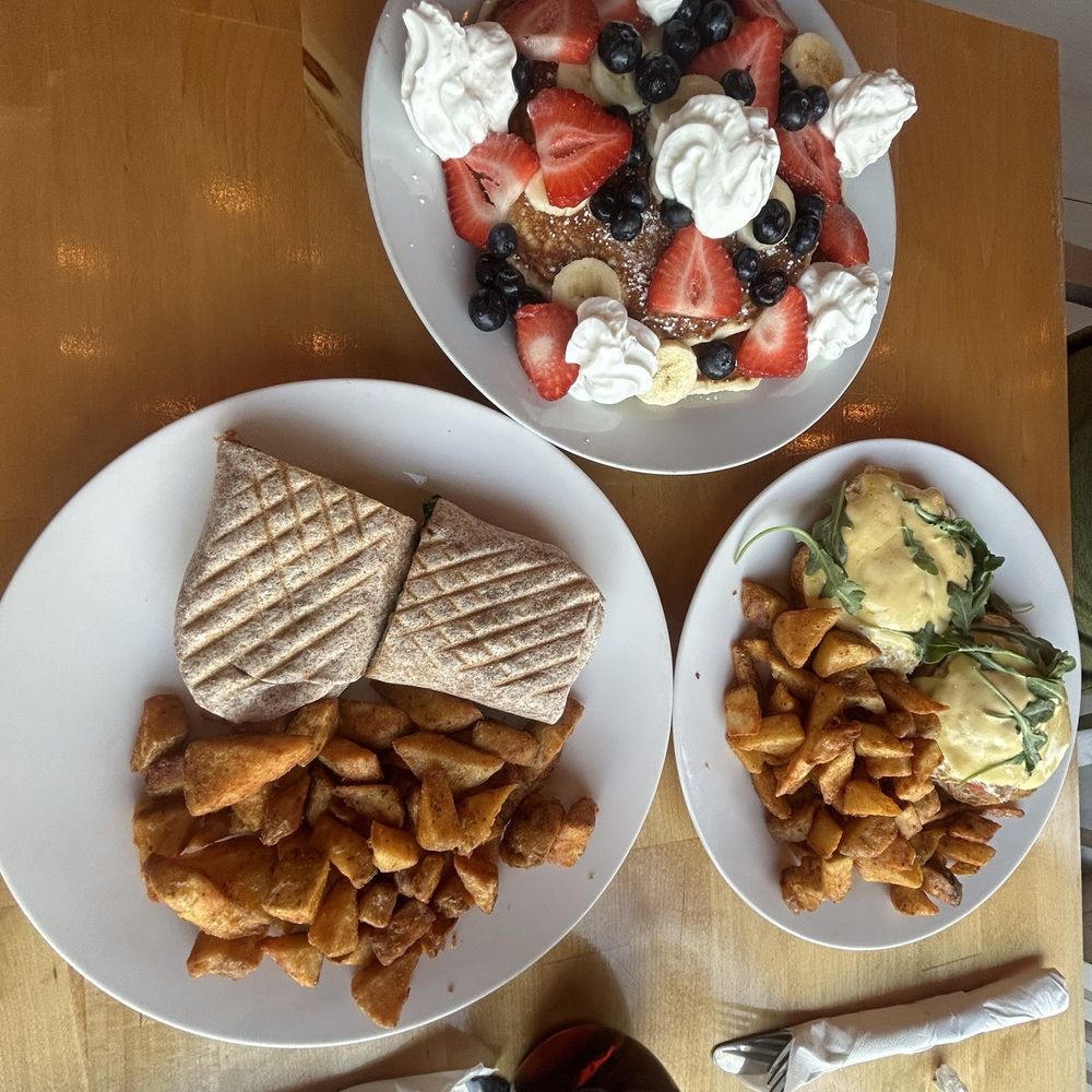 Earth Cafe - Pancakes, Eggs Benedict with home fries, and a Breakfast Burrito with home fries. - Cafes Near Me - Myrtle Beach, South Carolina Earth Cafe - Pancakes, Eggs Benedict with home fries, and a Breakfast Burrito with home fries. - Cafes Near Me - Myrtle Beach, South Carolina