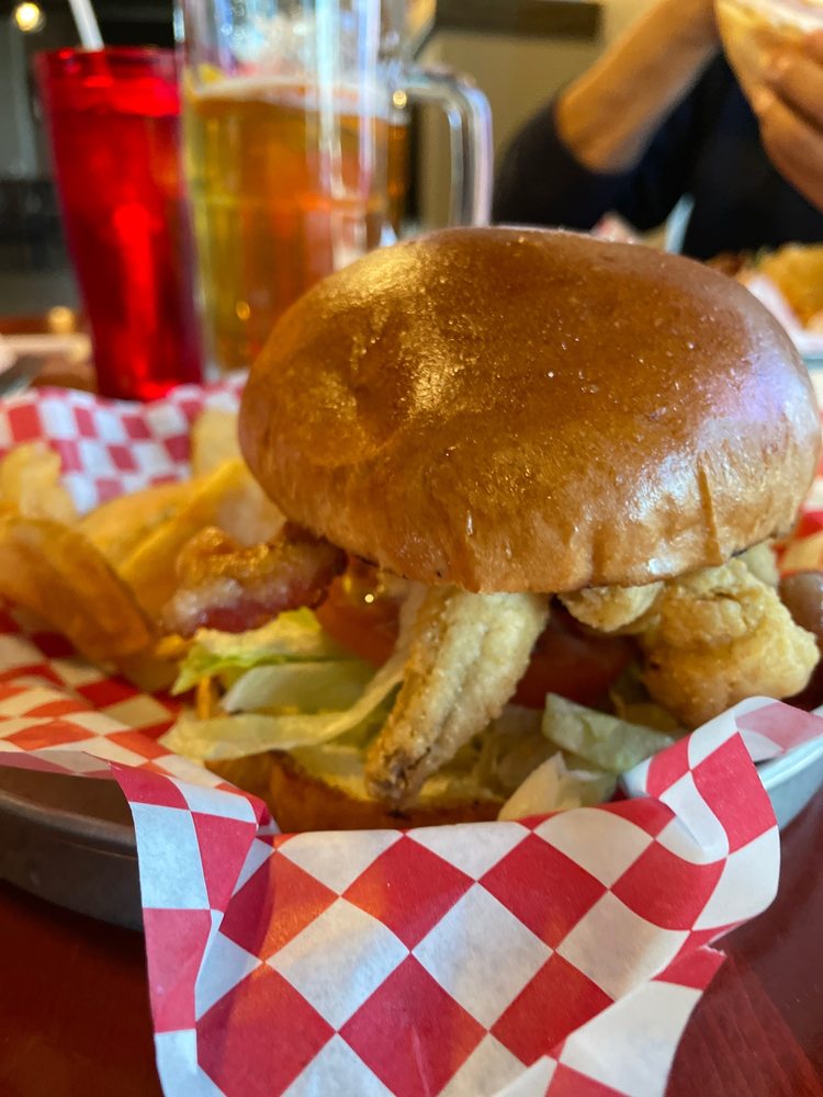 PIERCE ROAD BAR AND GRILL 17 Photos & 25 Reviews American