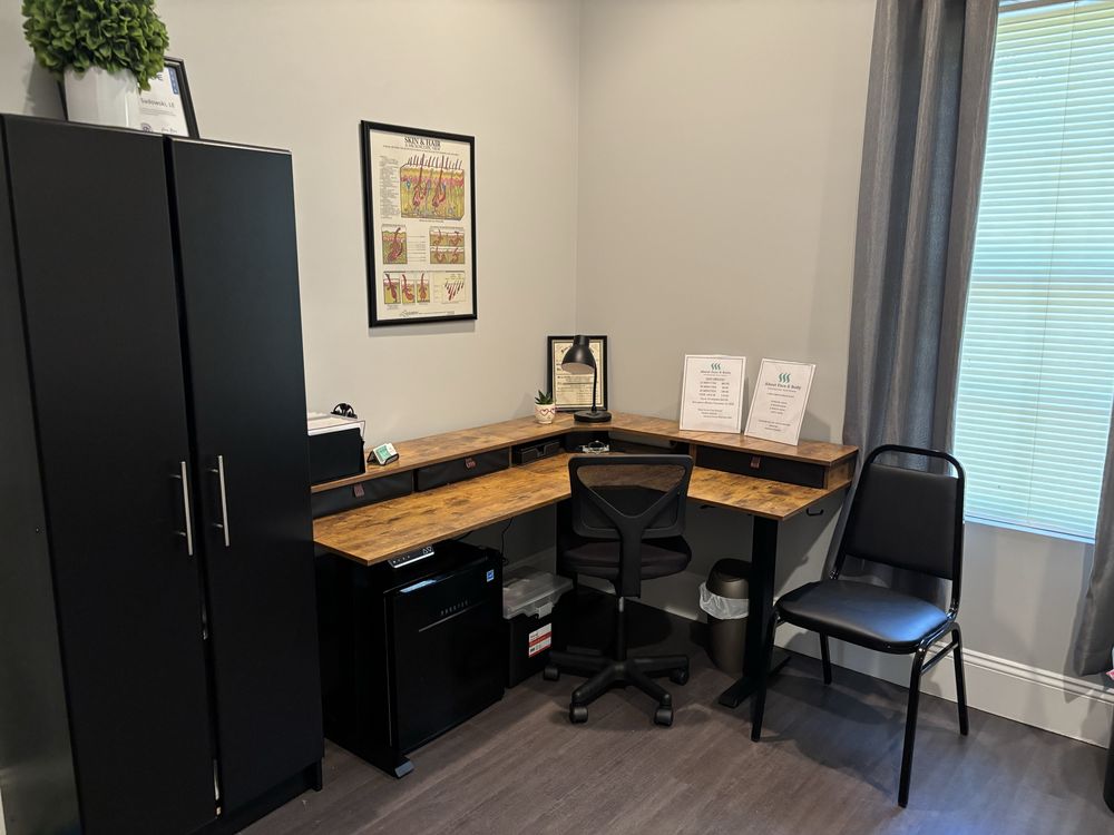 About Face & Body Electrolysis Logo