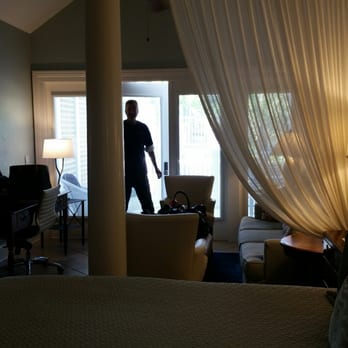 Marquesa Hotel - Junior king suite - Hotels Near Me - Key West, Florida
