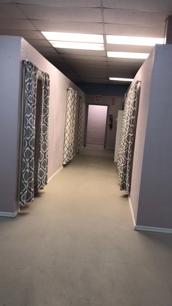 LUCKY FOOT MASSAGE Updated September 2024 Request an Appointment