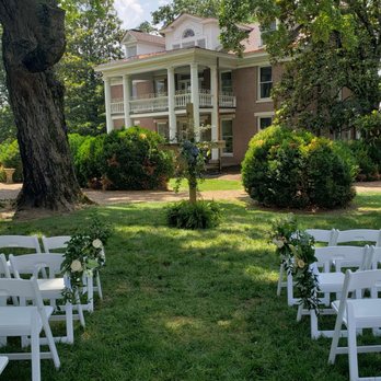 1819 Coffee - Seating area, outside setting up for a wedding. Beautiful grounds. Friendship benches. The mission to build friendships stop depression. - Coffee & Tea Near Me - Thompson's Station, Tennessee 1819 Coffee - Seating area, outside setting up for a wedding. Beautiful grounds. Friendship benches. The mission to build friendships stop depression. - Coffee & Tea Near Me - Thompson's Station, Tennessee