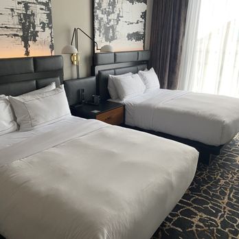 HOTEL FRAYE NASHVILLE, CURIO COLLECTION BY HILTON - Updated May 2025 - 306 Photos & 40 Reviews