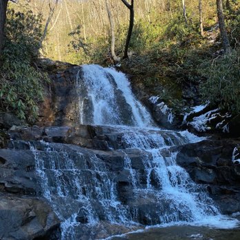 Rainbow Falls - Hiking Near Me - Gatlinburg, Tennessee Rainbow Falls - Hiking Near Me - Gatlinburg, Tennessee