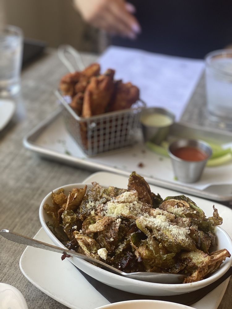 THE GRILL ON MAIN 425 Photos & 394 Reviews American (Traditional