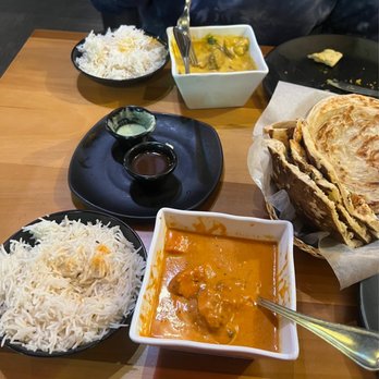 Bombay Tadka - Butter chicken, basmati rice, garlic naan - Indian Near Me - Easton, Maryland Bombay Tadka - Butter chicken, basmati rice, garlic naan - Indian Near Me - Easton, Maryland