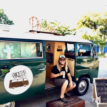 Little Green Booth - Bus owner - Photo Booth Rentals Near Me Little Green Booth - Bus owner - Photo Booth Rentals Near Me