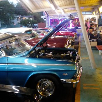 Blue Top Drive In - Burgers Near Me - Highland, Indiana