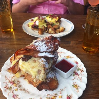 Le Sel Bistro - So good!! - Breakfast & Brunch Near Me - Tacoma, Washington