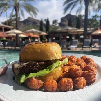 Centro Lounge - Centro lounge @ the Omni Montelucia - New American Near Me - Paradise Valley, Arizona Centro Lounge - Centro lounge @ the Omni Montelucia - New American Near Me - Paradise Valley, Arizona