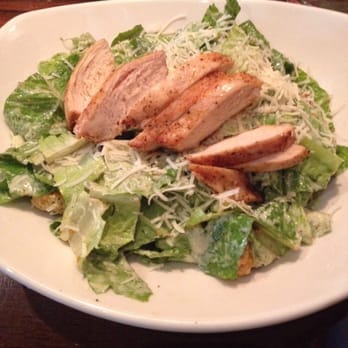 Outback Steakhouse - Grilled Chicken Caesar Salad - Australian Near Me - São Paulo, SP Outback Steakhouse - Grilled Chicken Caesar Salad - Australian Near Me - São Paulo, SP