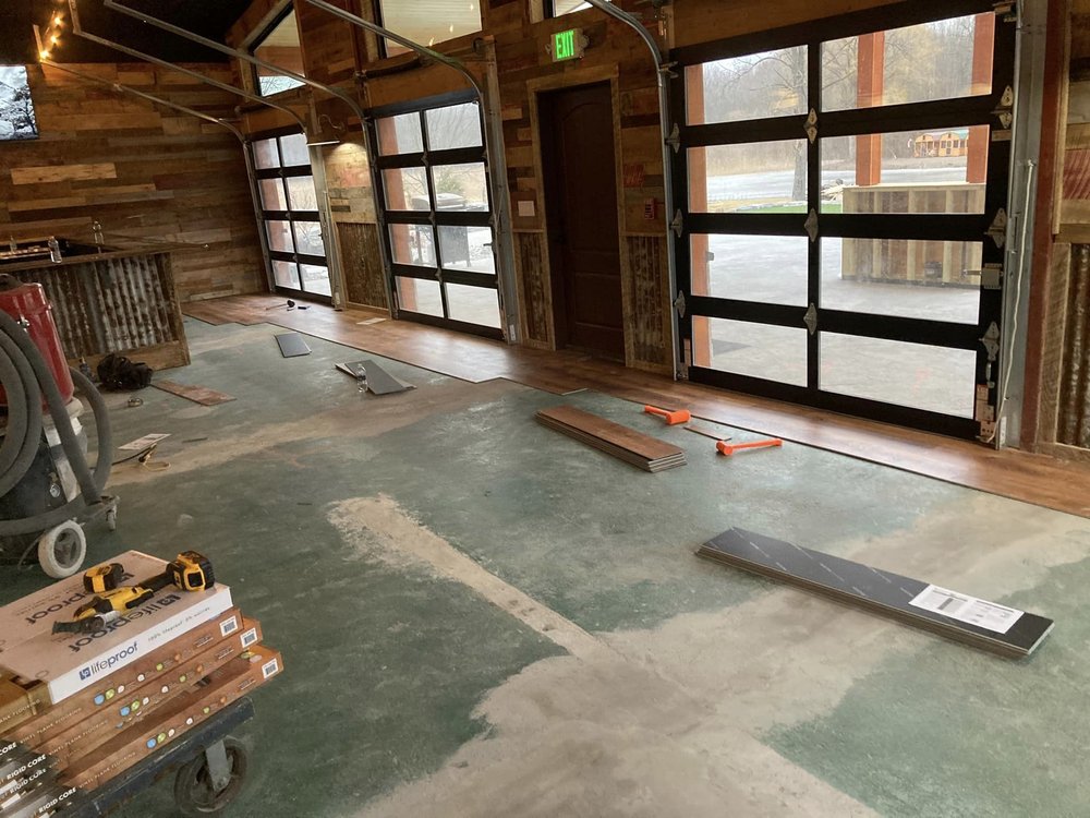 Slide of J&J'S Remodeling