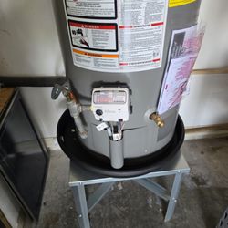 Legendary Plumber - New water heater